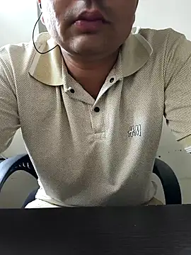 akkyplayboy08 online show from 10-28-25, 06:39