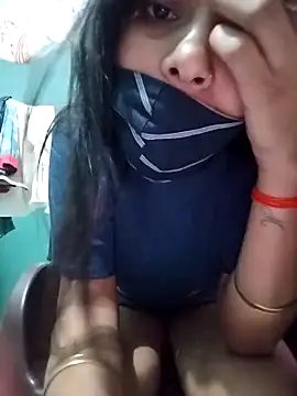 Hotty-Divya online show from 03-30-26, 02:45