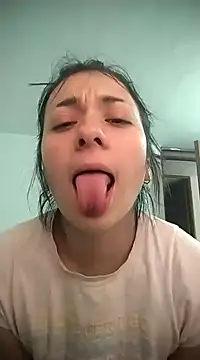 Avi Thomsonn online show from 12-28-24, 08:15