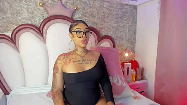 Mia Jansen online show from 03-12-26, 01:39