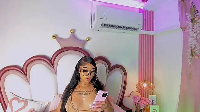 Mia Jansen online show from 06-23-26, 02:04