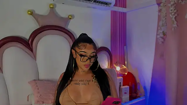Mia Jansen online show from 07-28-26, 02:05