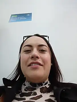 Lesly 10- online show from 06-02-26, 04:09