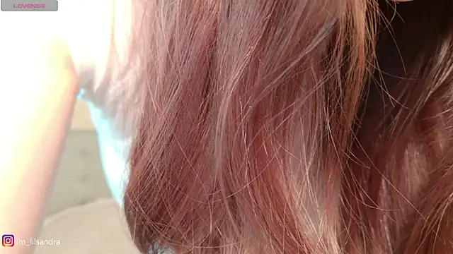 LIl Sandra online show from 04-06-26, 09:43