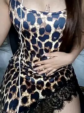 Snapshot of Patrona-fifi chatting on 02-21-25, 02:06 Patrona-fifi online show from 02-21-25, 02:06