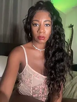 Snapshot of longislandprincess chatting on 09-20-25, 04:46 longislandprincess online show from 09-20-25, 04:46