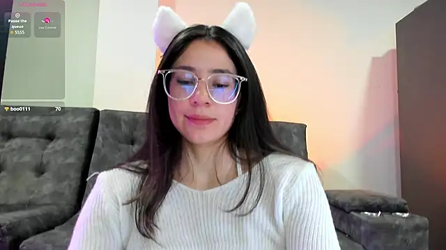 Snapshot of emmadiaz1 chatting on 02-22-26, 03:18 emmadiaz1 online show from 02-22-26, 03:18