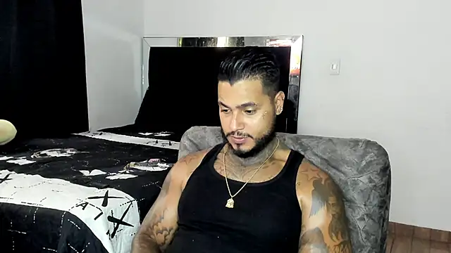 Exotic tatto27121 online show from 04-20-26, 10:33