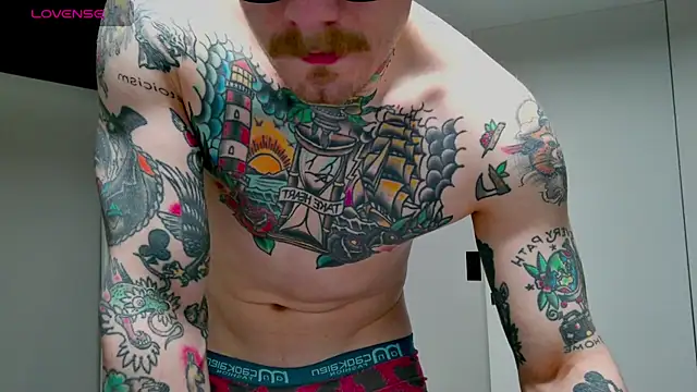 white King9999 online show from 04-22-26, 02:47