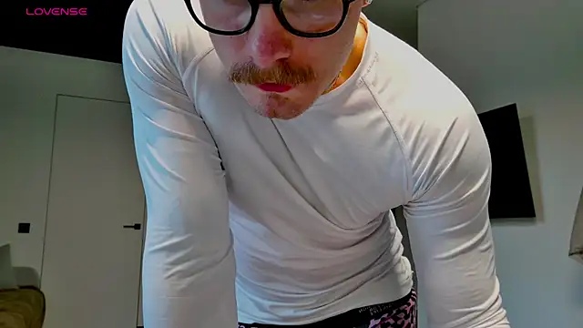 white King9999 online show from 04-29-26, 02:48