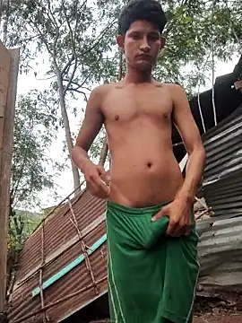 Valentinacuc online show from 04-05-26, 11:18