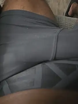 Keshuloveyou online show from 12-29-24, 07:17