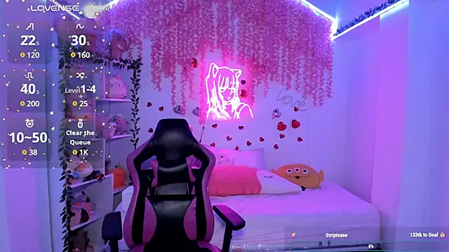 cat kitty18  online show from 02-28-25, 07:46