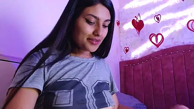 SarahStones online show from 02-21-25, 02:27