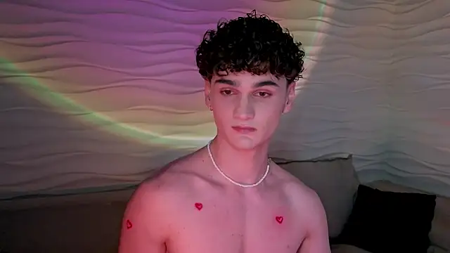 adam 21cm   online show from 02-14-25, 04:41