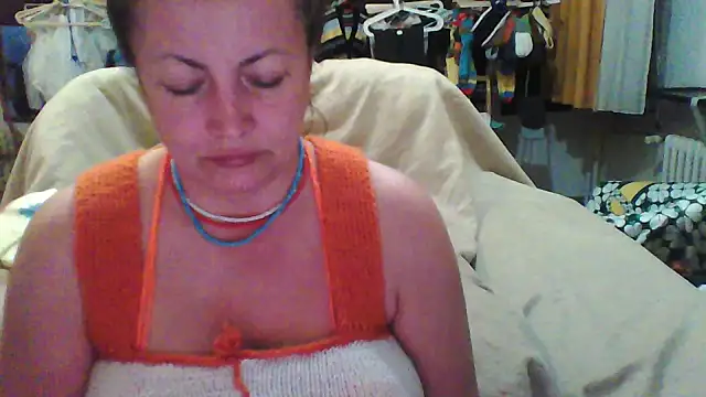 MariaAnaSunshine online show from 03-19-26, 06:01