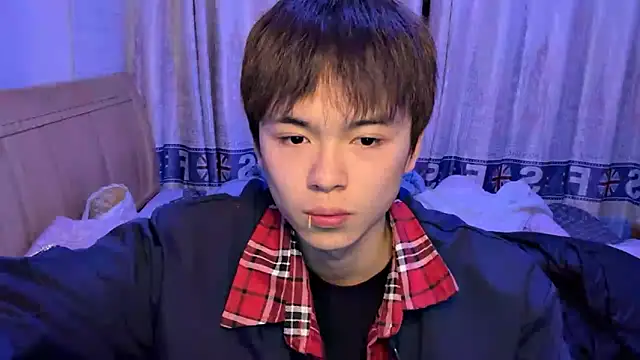 xiaottt1918 online show from 01-17-25, 12:52