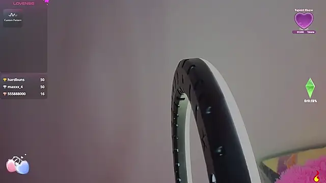 littlevixen18 online show from 12-17-24, 10:43