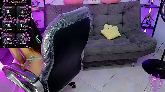 littlevixen18 online show from 02-26-25, 03:30