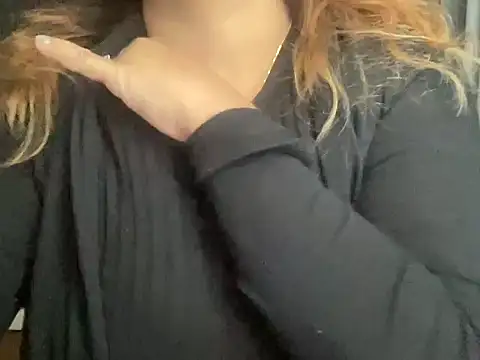 Snapshot of sassypooja chatting on 01-16-25, 08:54 sassypooja online show from 01-16-25, 08:54