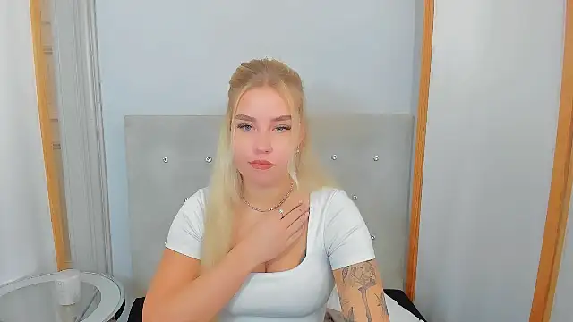 KristyHoney online show from 03-03-25, 06:26