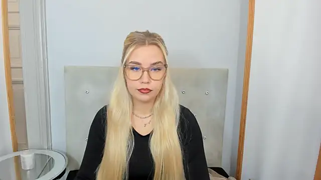 KristyHoney online show from 03-07-25, 06:24