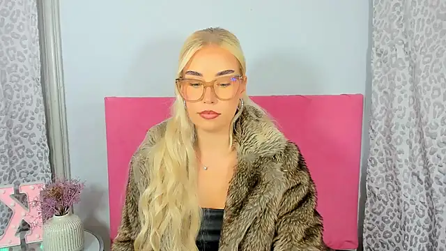 KristyHoney online show from 10-09-25, 02:15