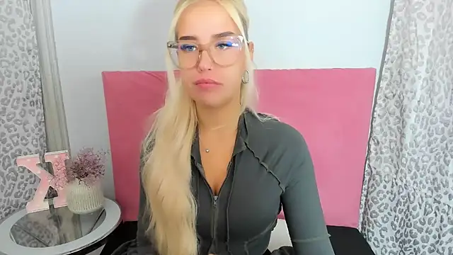 KristyHoney online show from 11-10-25, 08:24