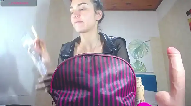 AnnieSoul online show from 03-11-25, 12:39