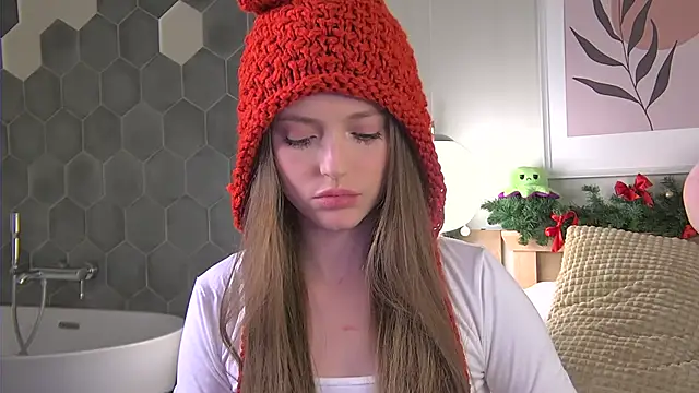 AshleyDouglas online show from 12-20-24, 01:11