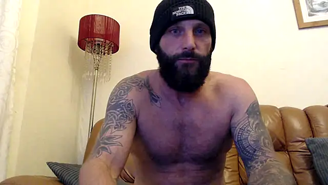 Snapshot of AnodicDemotic chatting on 10-10-25, 10:09 AnodicDemotic online show from 10-10-25, 10:09