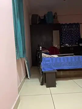 Snapshot of Shakeace1 chatting on 01-19-26, 04:22 Shakeace1 online show from 01-19-26, 04:22