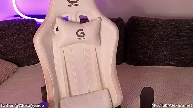 AlexaAimee online show from 03-06-26, 11:39