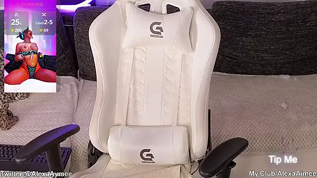 AlexaAimee online show from 03-26-26, 01:17