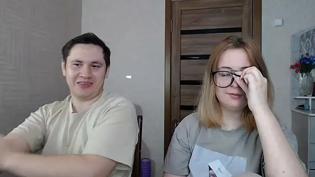 Kristy-Max online show from 01-14-25, 04:57