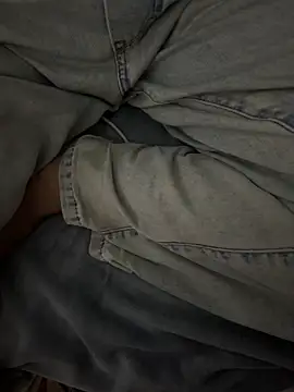 CM100412 online show from 04-24-26, 03:47