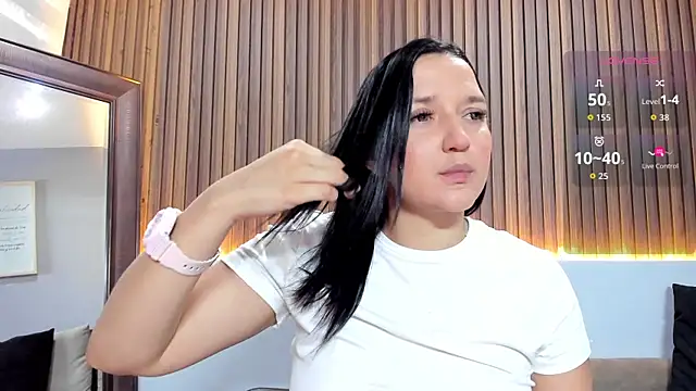 Snapshot of _EmilyJireh_ chatting on 07-15-26, 07:30 EmilyJireh online show from 07-15-26, 07:30