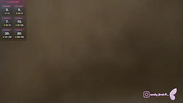 Snapshot of _EmilyJireh_ chatting on 07-29-26, 07:23 EmilyJireh online show from 07-29-26, 07:23