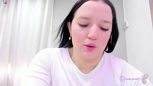 Snapshot of _EmilyJireh_ chatting on 08-04-26, 07:38 EmilyJireh online show from 08-04-26, 07:38