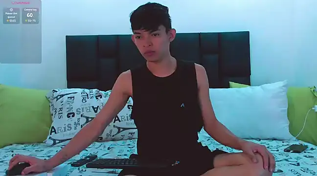 Snapshot of Tonny_twink_ chatting on 01-31-25, 04:58 Tonny twink  online show from 01-31-25, 04:58