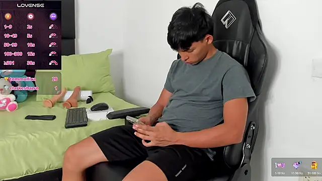 Tonny twink  online show from 03-23-26, 11:09