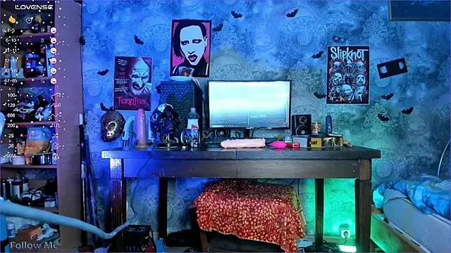 KuromiRacer  online show from 02-08-25, 12:49
