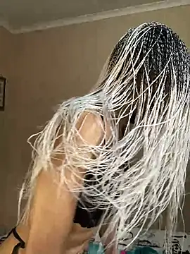 niccki3 online show from 12-21-24, 06:41