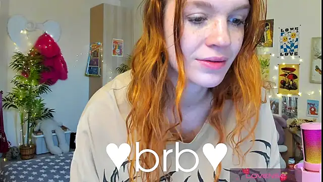 Sunny Elly online show from 04-19-26, 06:24