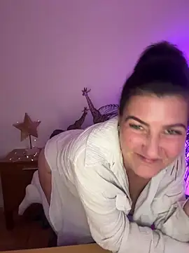 NatiLove35 online show from 12-15-24, 09:09