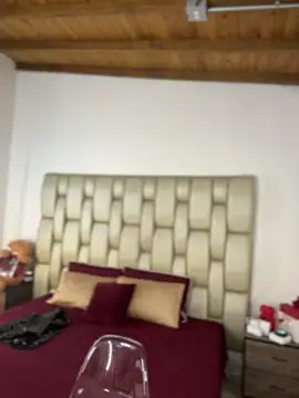 Alexa Miss online show from 09-20-25, 06:42