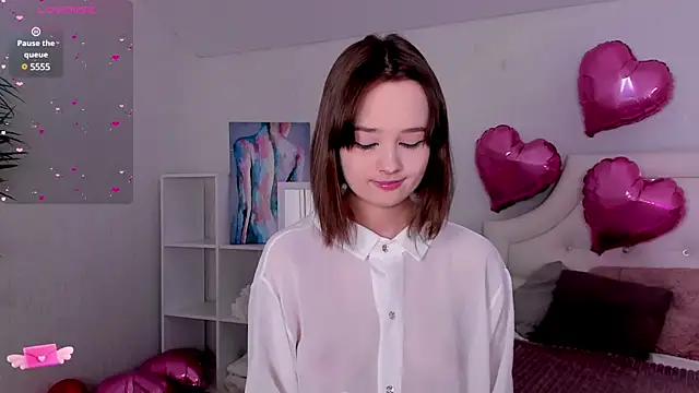 Mary uw online show from 02-26-25, 03:21