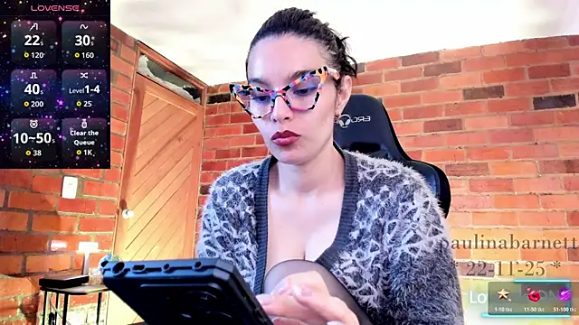 paulinabarnett- online show from 11-22-25, 06:18