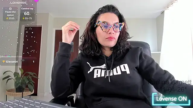 paulinabarnett- online show from 04-11-26, 04:11