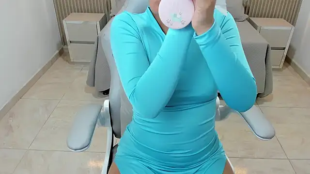 Hanaa latif online show from 03-08-25, 12:30